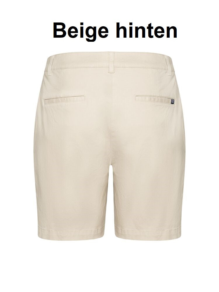 Cutter & Buck Edgemont Damen Allround Shorts A1TQ
